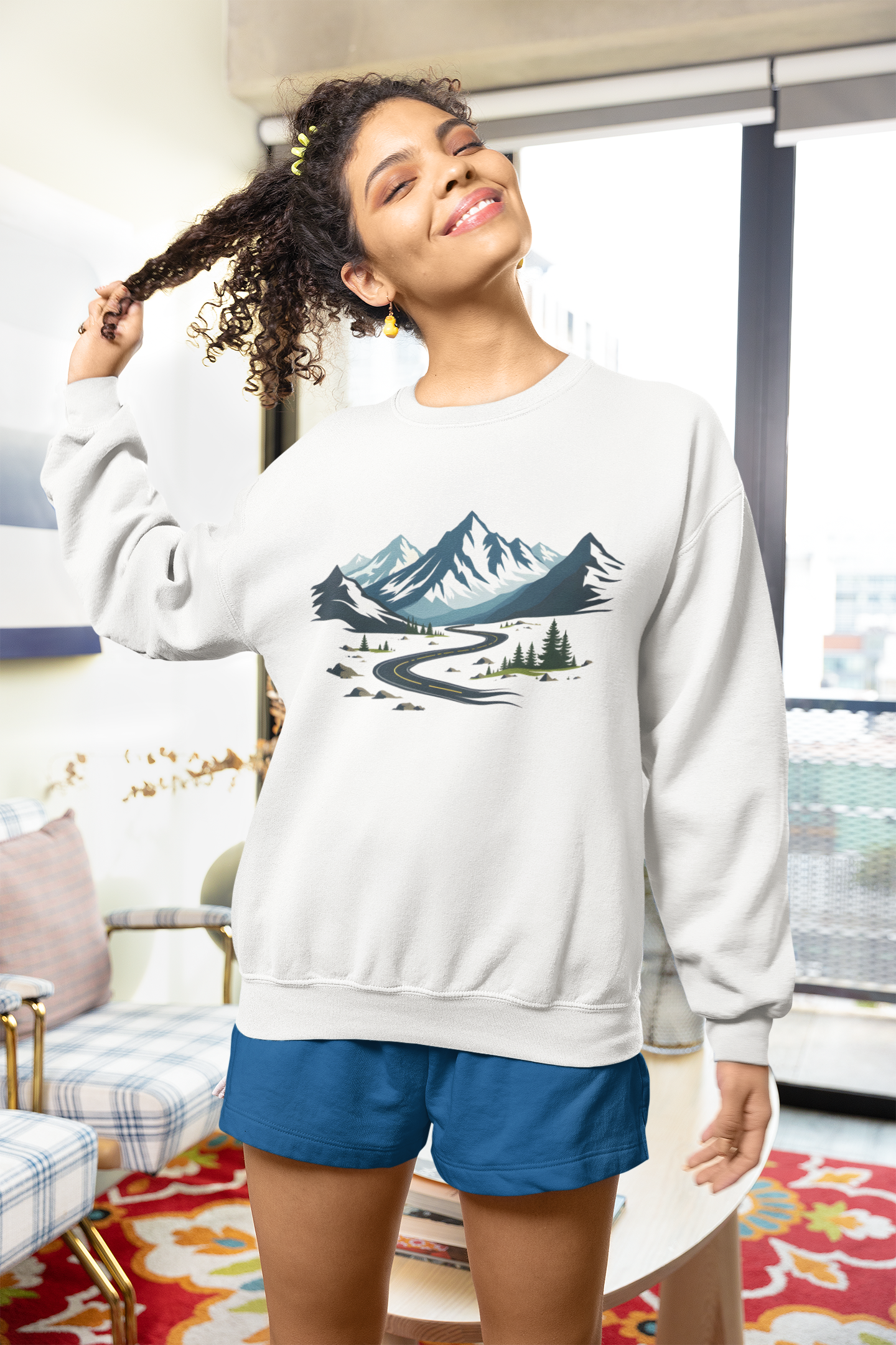 Road to Mountain Women's Sweatshirt